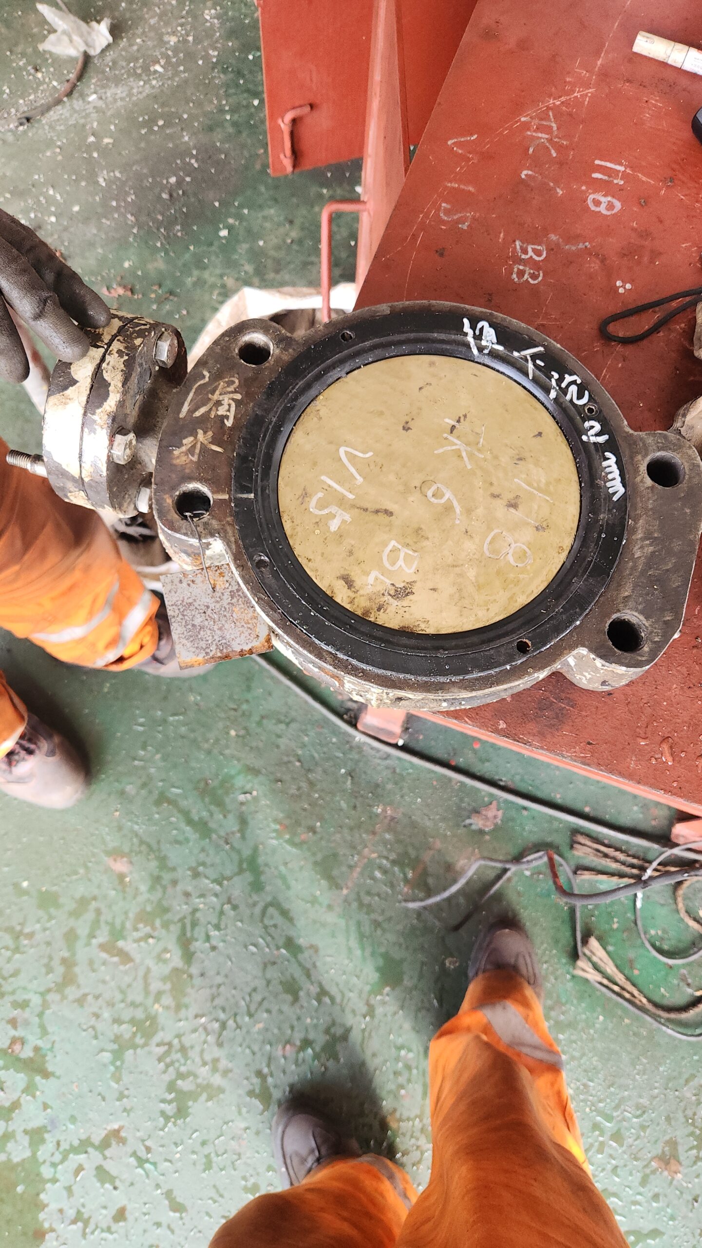 cargo oil valve repair 20241008_155342