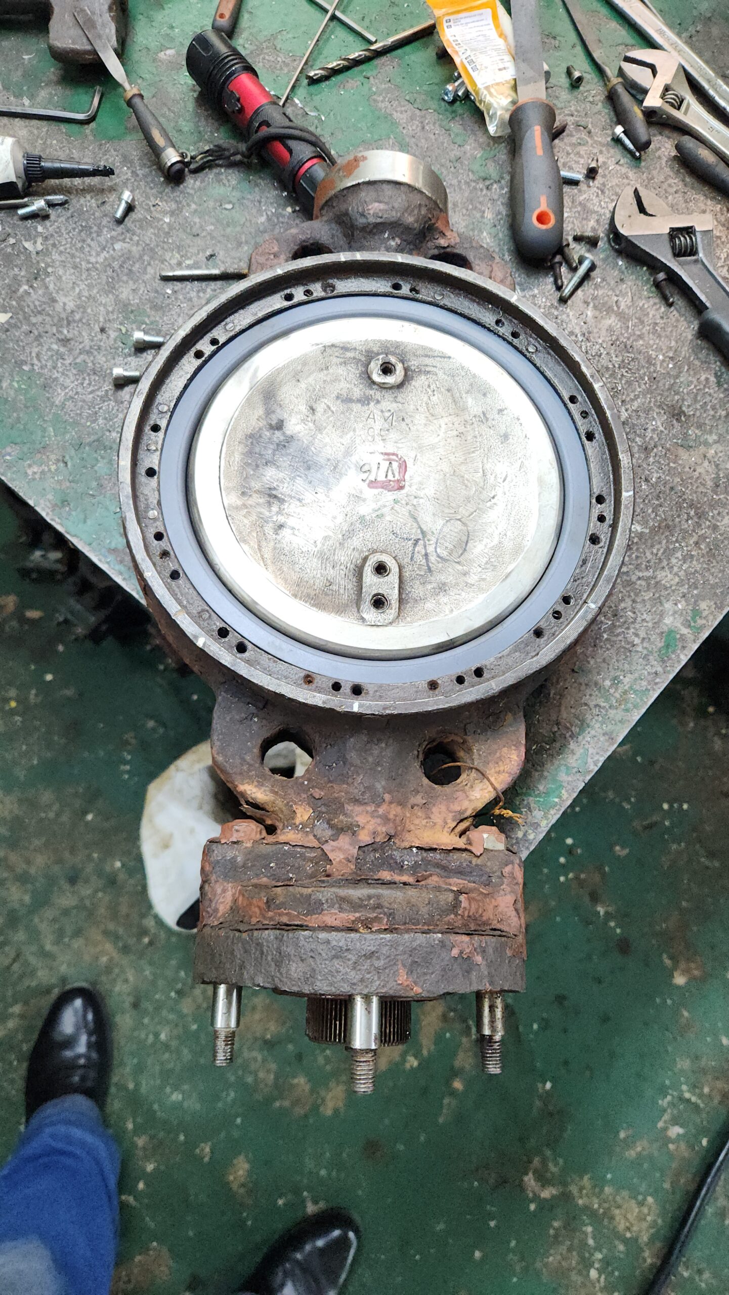 cargo oil valve repair 20241130_204459