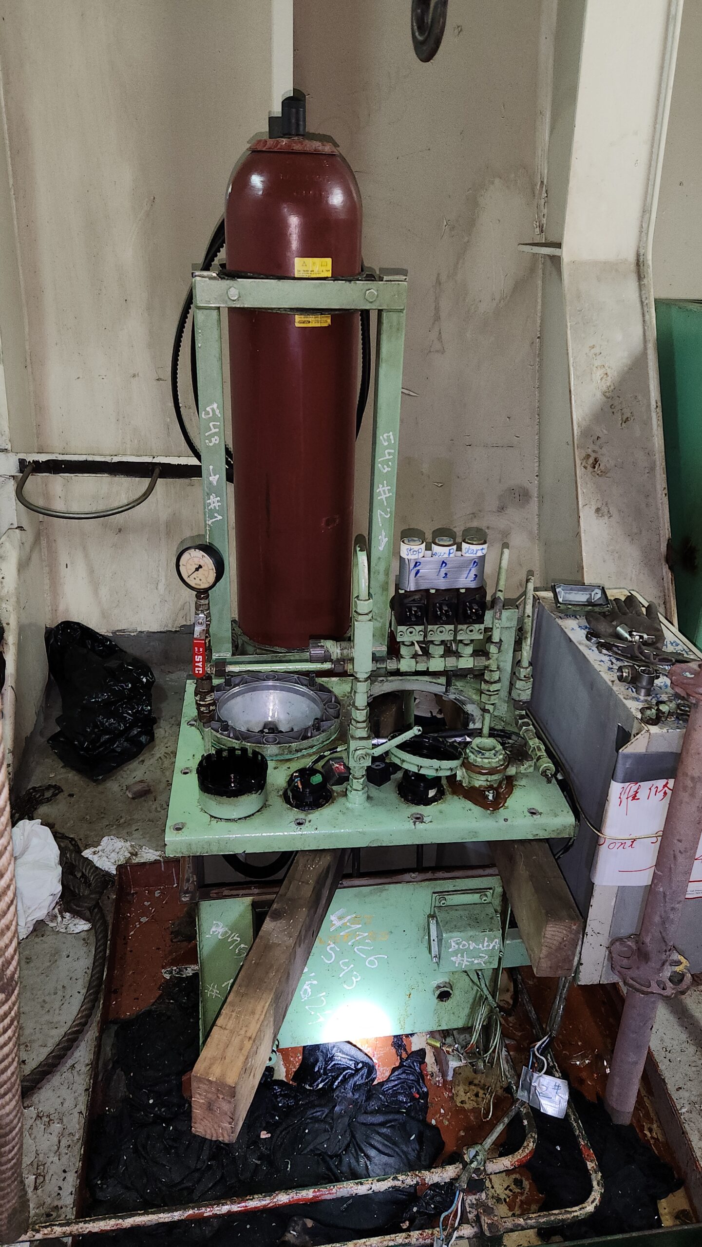 hydraulic control pump station repair 2