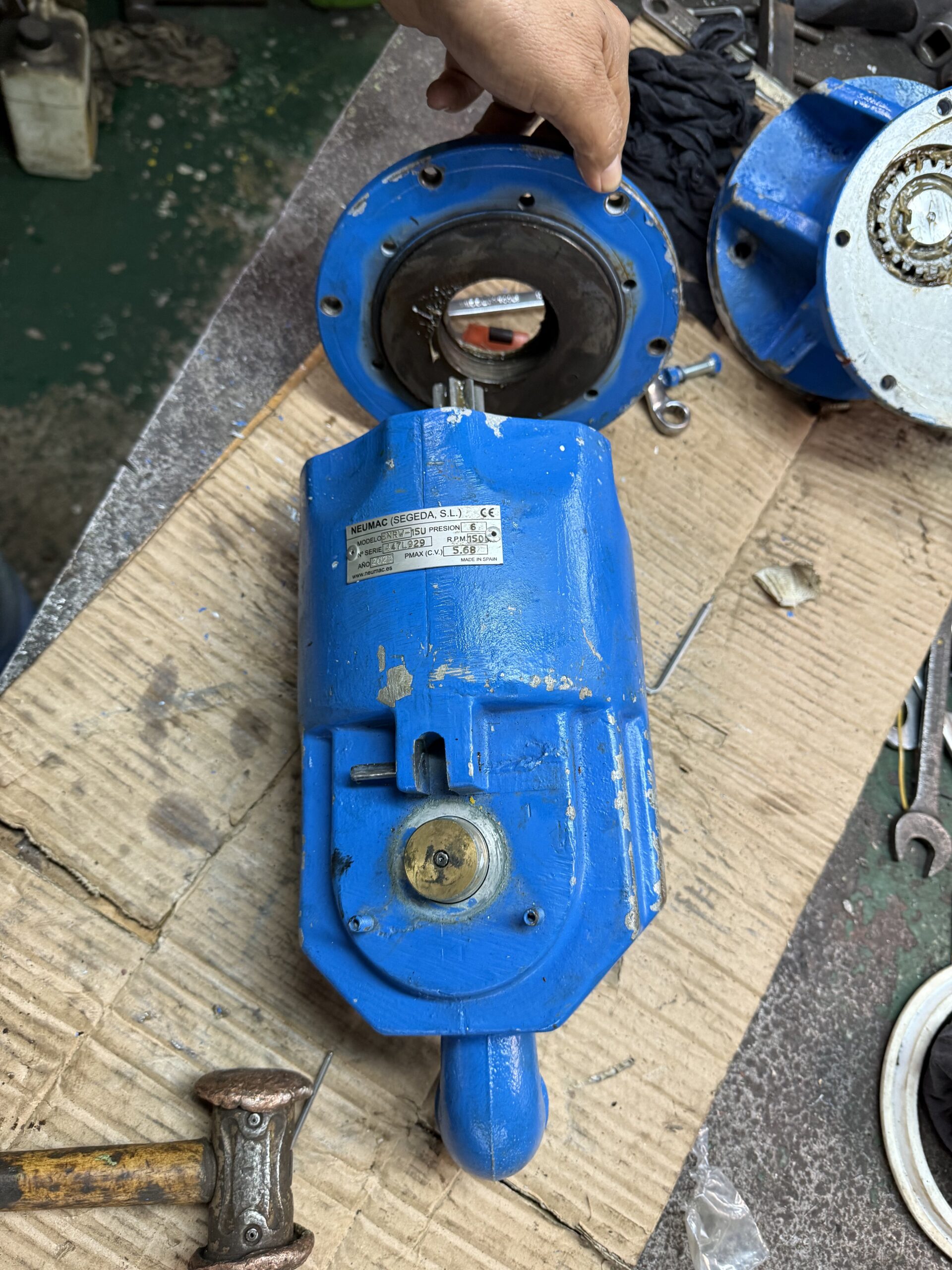 pilot ladder air motor repaired 3